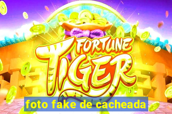 foto fake de cacheada