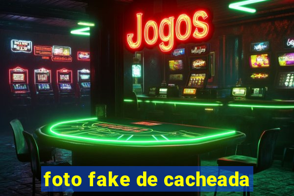 foto fake de cacheada