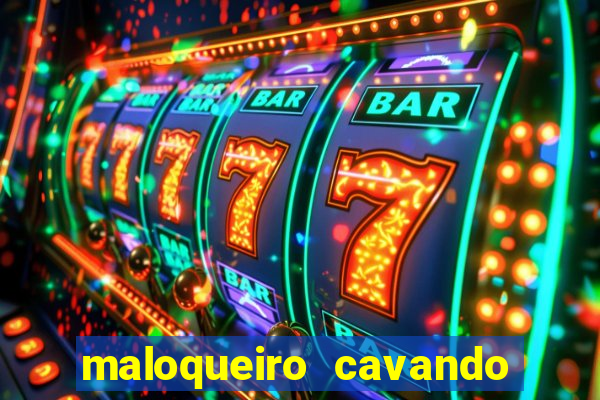 maloqueiro cavando a sua cova